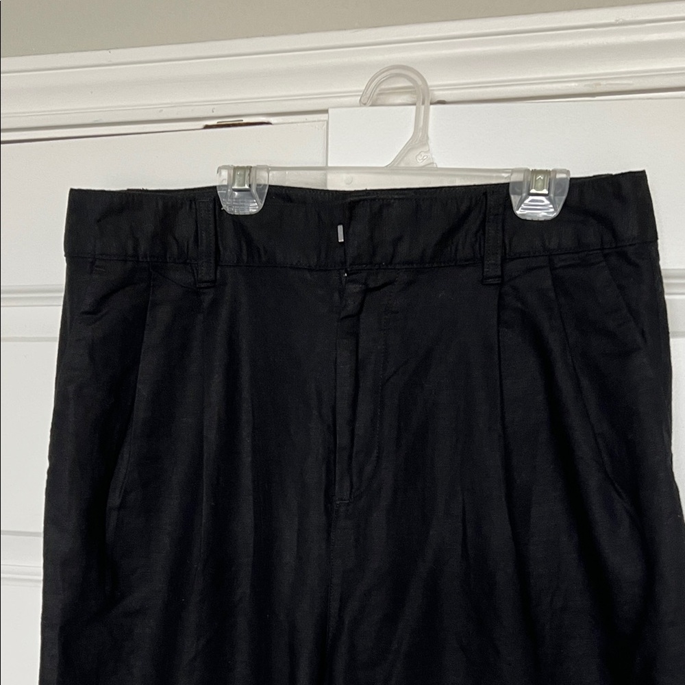 Gap: Women’s Black Pleated Wide Leg Linen Pants, size 12